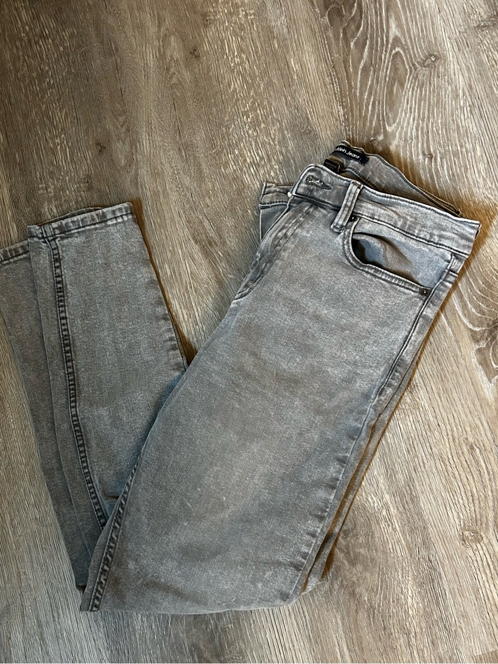 Calvin Klein Jeans Washed Gray Skinny Jeans